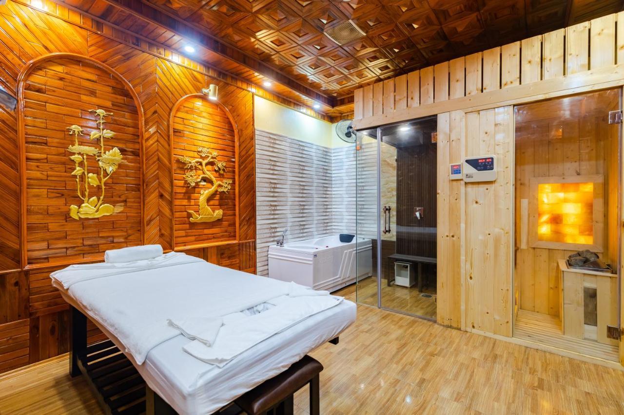 Theking Hotel Huong Gia Luaran gambar