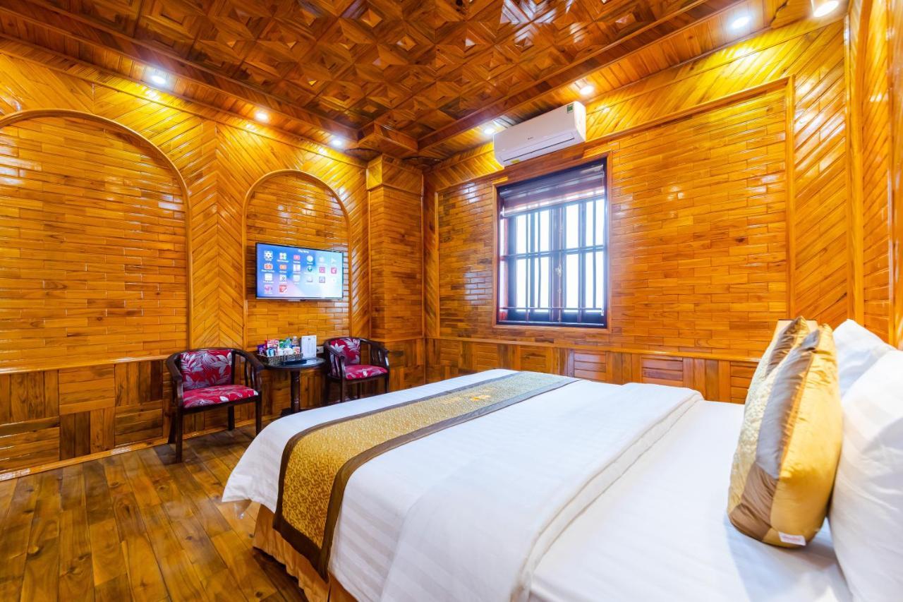 Theking Hotel Huong Gia Luaran gambar